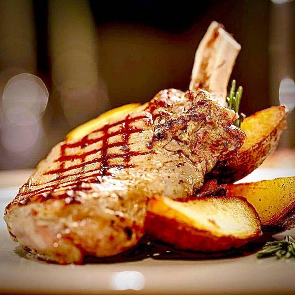Pork Tomahawk